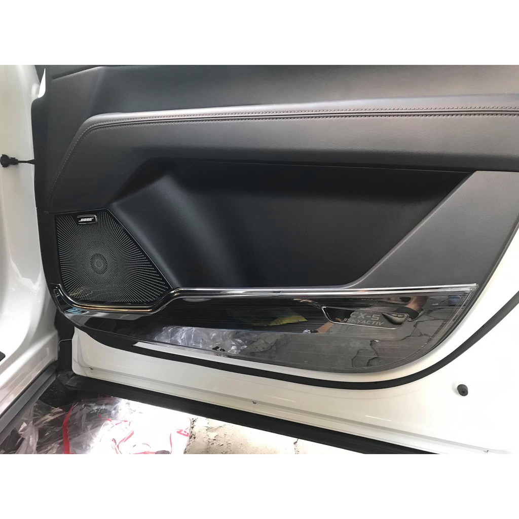 Ốp màng loa cánh cửa và tapli cho Mazda CX5 2018-2021