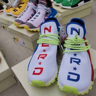 (40x1)Giày sneaker human race boost nmd v2! The best hu!