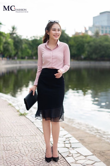 Chân váy đuôi cá 2 tầng voan | BigBuy360 - bigbuy360.vn