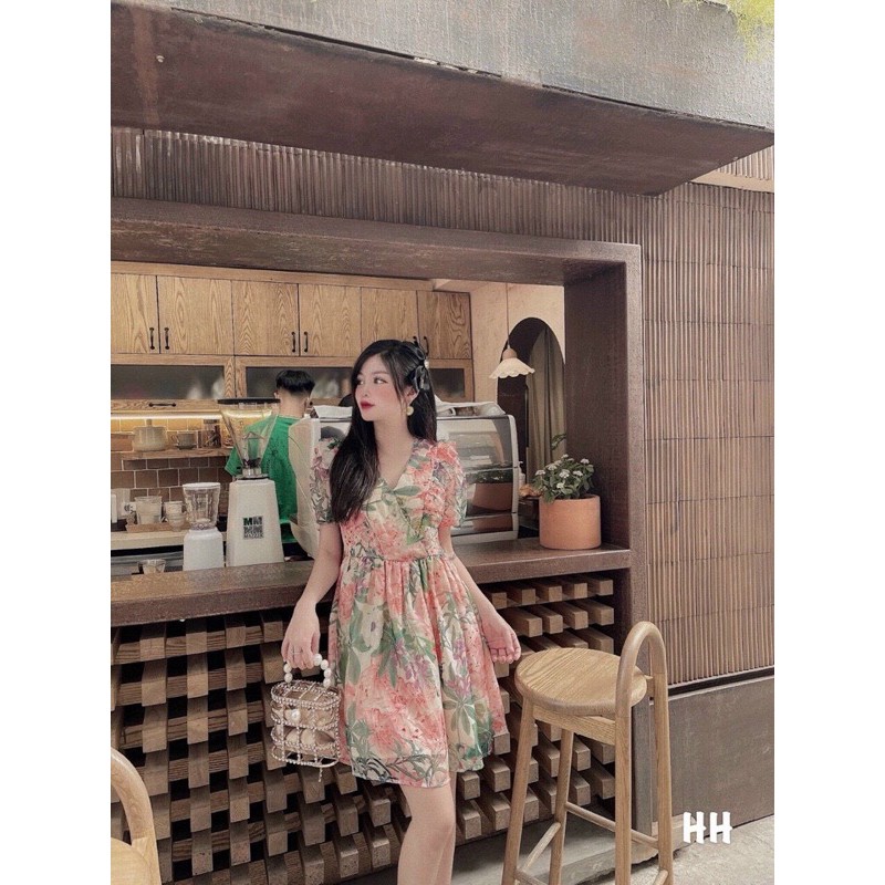 VÁY XOÈ CỔ TIM HOA HỒNG LÁ XANH CHO NỮ