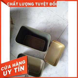 Cà mèn xưa hàng viện trợ cho LÍNH nguyên zin nhé các bác