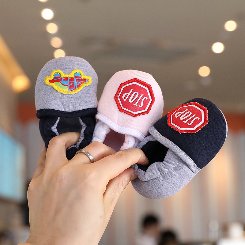 Dép Cotton Mềm Mại Chống Trượt Đáng Yêu Dành Cho Các Bé Tập Đi