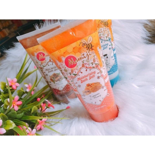 Muối tẩy da chết SPA Sữa Tươi Momiji