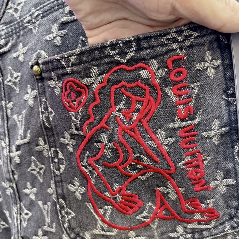 ⚡️ - Quần Jeans LV Luon Vuituoi Denim Baggy Pants, Quần bò jeans ống suông LV rách gối