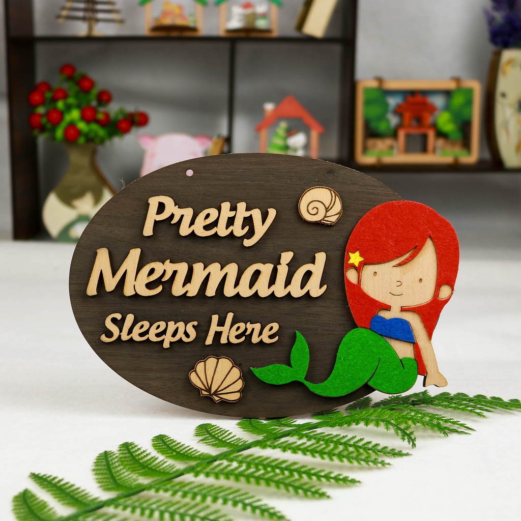 Biển bảng gỗ decor PRETTY MERMAID - trang trí gia đình - trang trí phòng ngủ - văn phòng làm việc( tặng kèm móc treo)