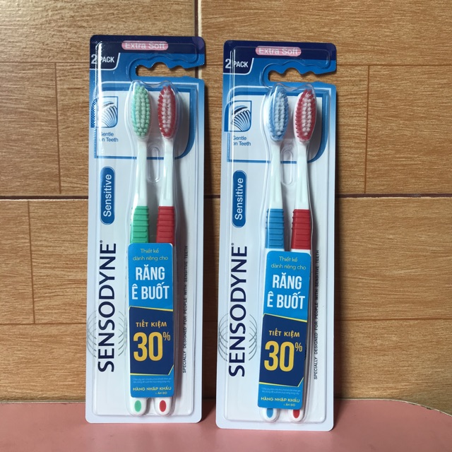 Bộ 2 bàn chải đánh răng Sensodyne Ultra Sensitive Extra Soft