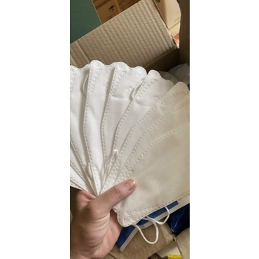 GÓI 10 CHIẾC KHẨU TRANG KF94