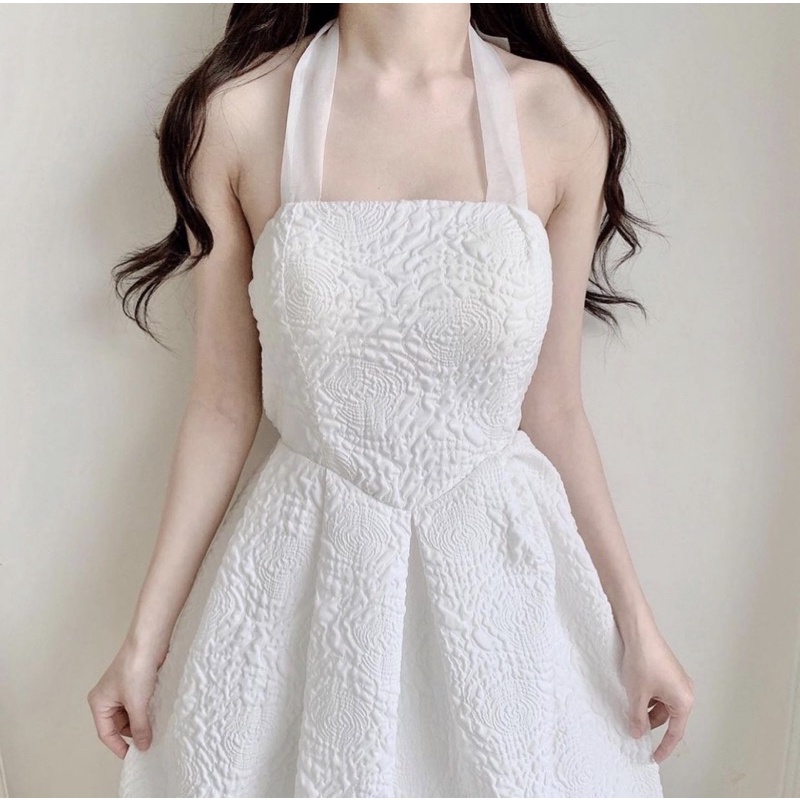 ĐẦM - VÁY GẤM HOA QUAI BUỘC *VIO* HỞ LƯNG   VÁY ĐI BIỂN