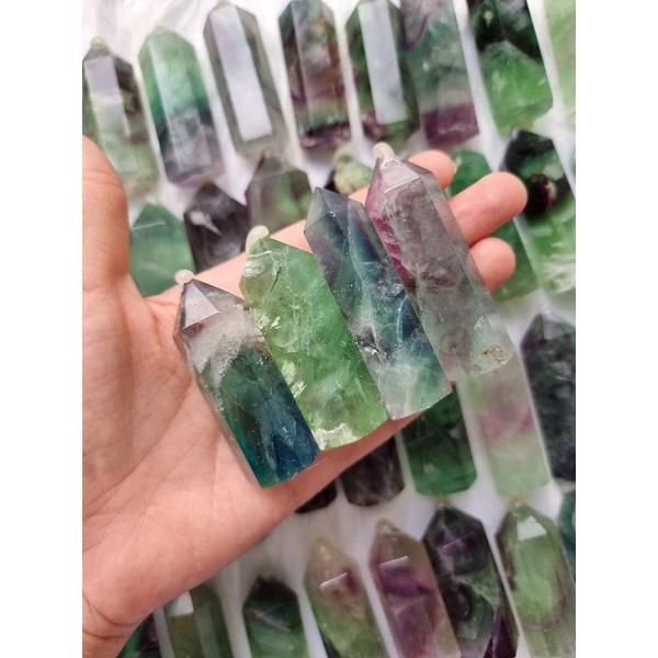 Trụ đá thanh tẩy Fluorite đa sắc nhiều màu hàng chất đẹp, dùng trong Tarot, reiki, thiền định, phong thủy