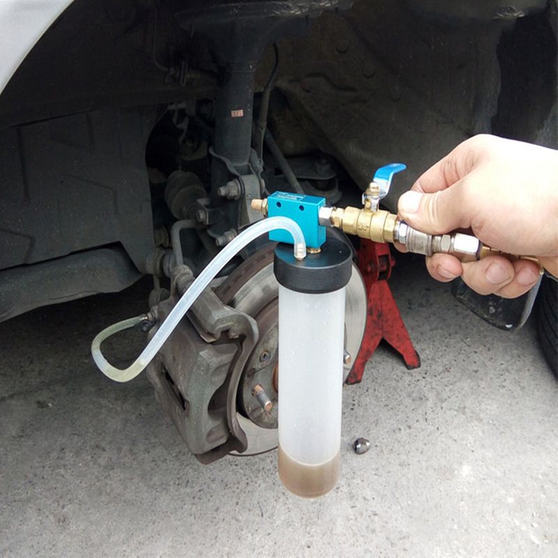 Dụng cụ thay dầu phanh Ôto - xe máy