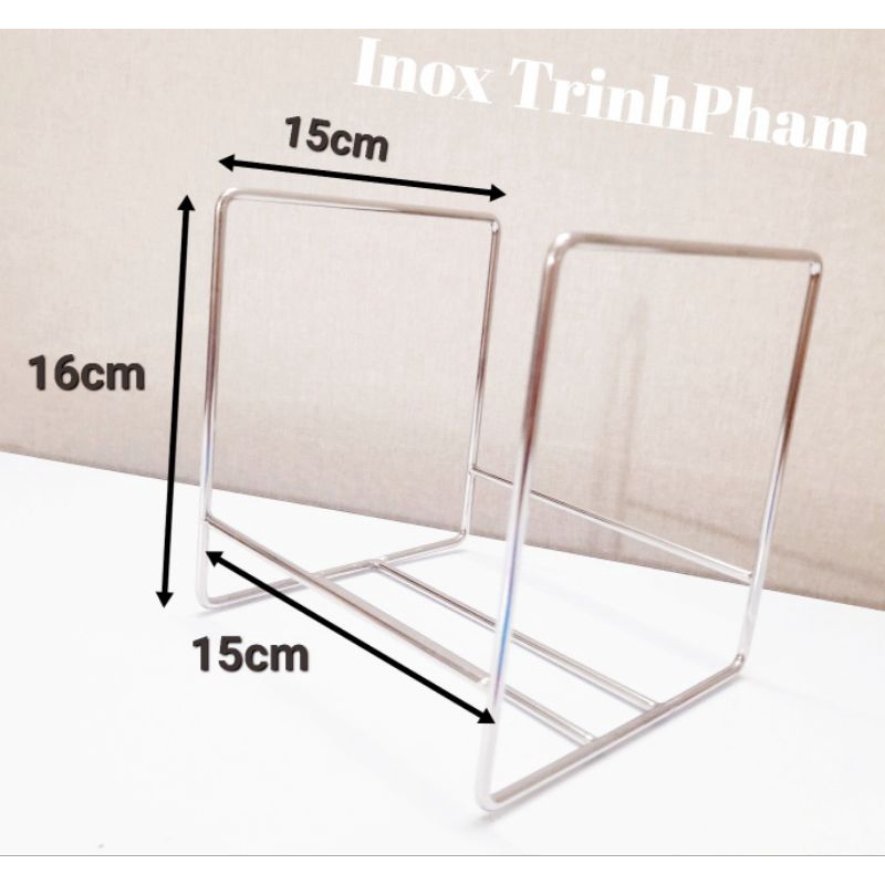 Kệ inox gác chảo, nồi, thớt, bát, đĩa... phơi ráo nước, xếp gọn tủ bếp