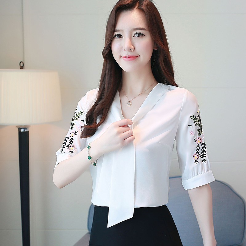 Áo Chiffon Nữ Tay Ngắn Cổ Chữ V Thêu Hoa | BigBuy360 - bigbuy360.vn