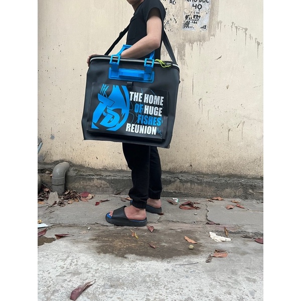 Thùng đựng cá cao cấp có dây đeo để giỏ cá ABS