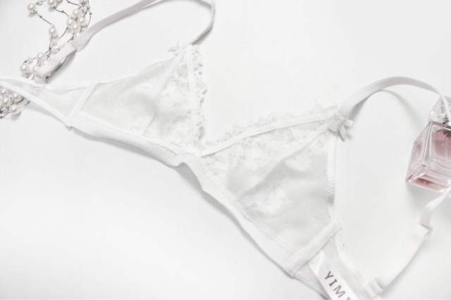 Áo lót không gọng