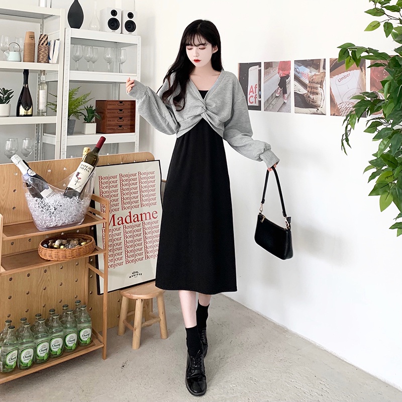 Set trang phục nữ Perty gồm đầm hai dây và áo len xám đơn giản thời trang phong cách Hàn Quốc