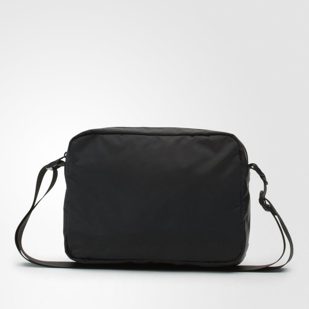 Túi đeo chéo Vans vuông_ VIP Crossbody Bag All Black