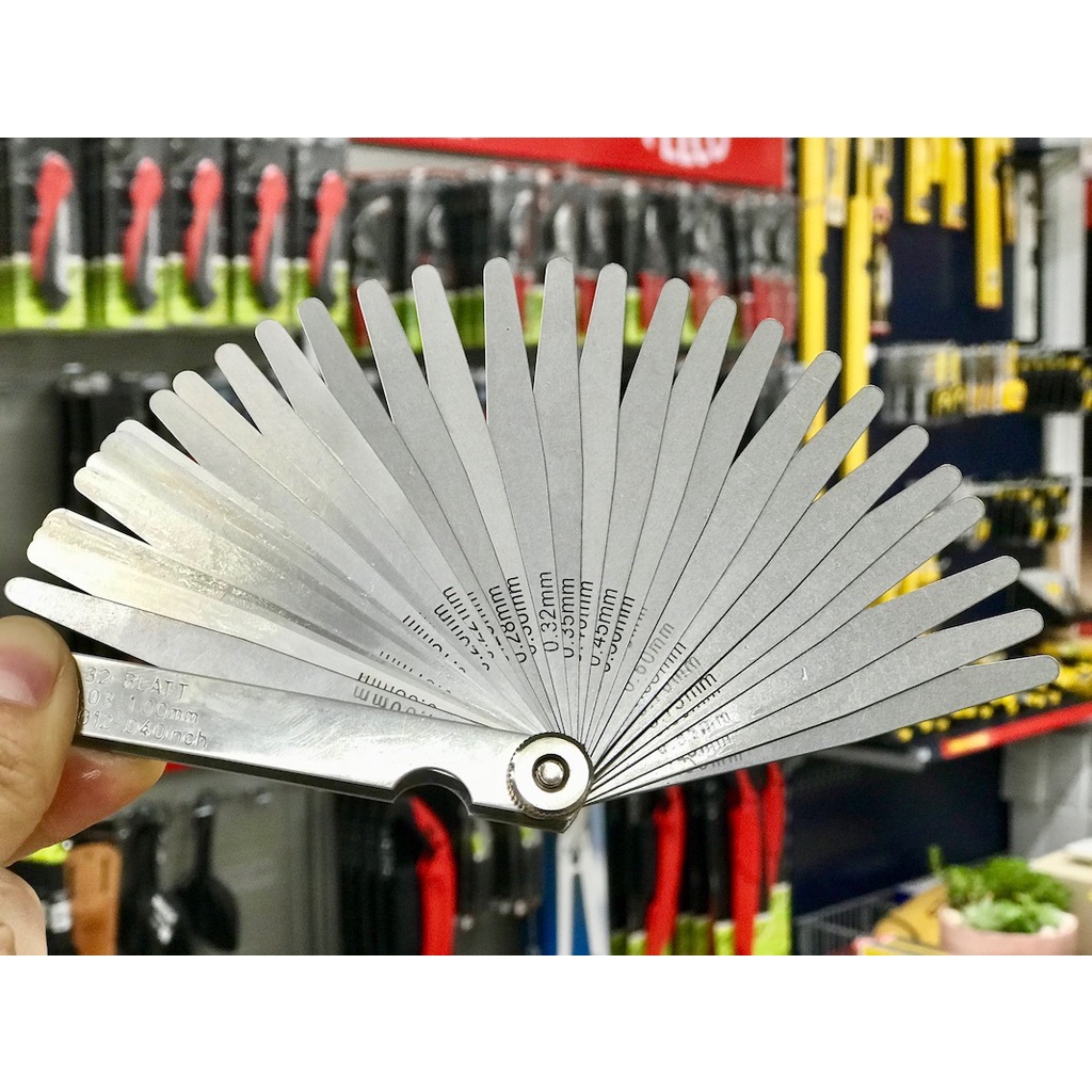 Thước căn lá đo khe hở 0.03-1.0 mm, 32 lá. Vogel 411011. Sản xuất tại Đức