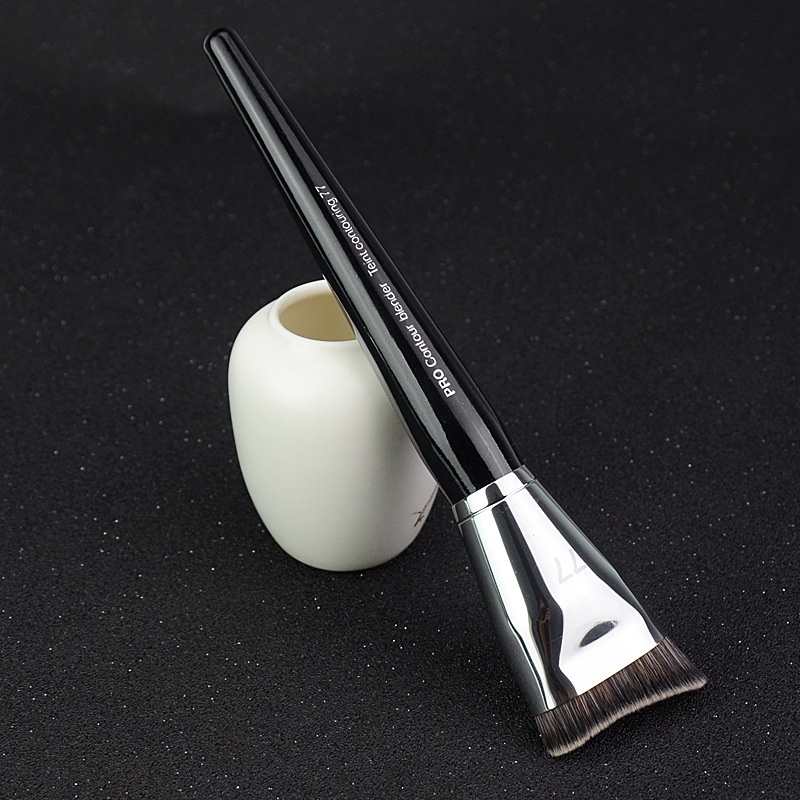Cọ Tạo Khối Sephora Contour Blender Brush 77