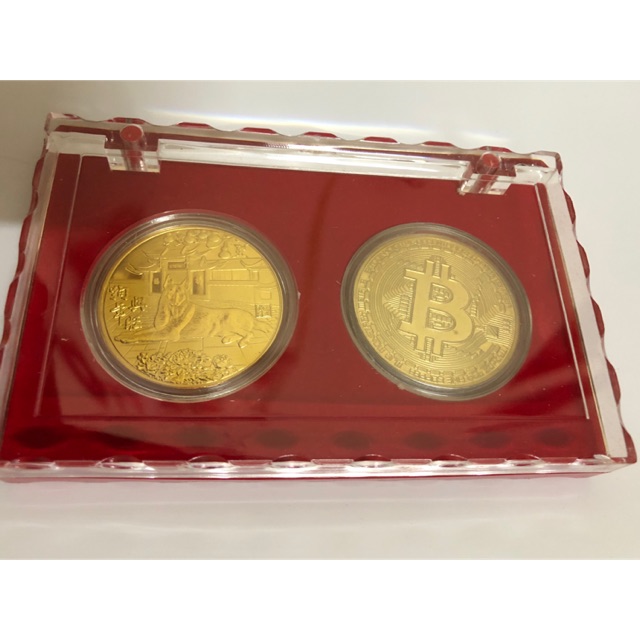 Hộp 2 đồng bitcoin lưu niệm