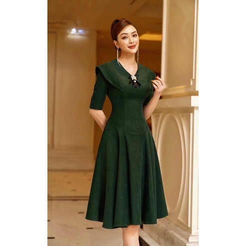 VÁY NHUNG CHÉO XOÈ TAY LỠ KÈM NƠ ĐÁ SANG CHẢNH NỮ TÍNH DÀI VÁY 100CM