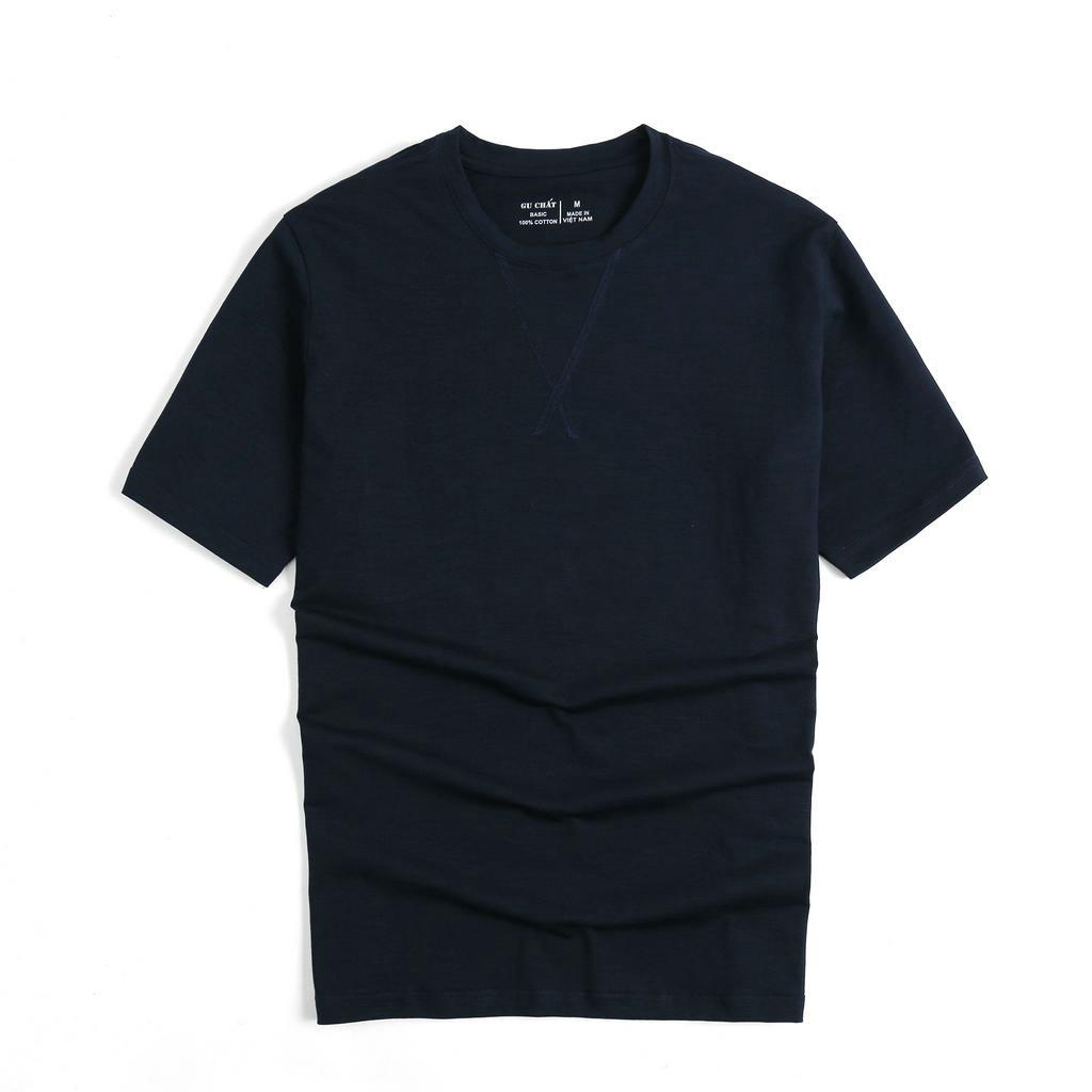 Áo Thun Nam Cổ Tròn GU CHẤT, Phối Sọc Chéo Trước Ngực, Vải Cotton Co Giãn, Dày Dặn, Form Regular Fit GUTN19