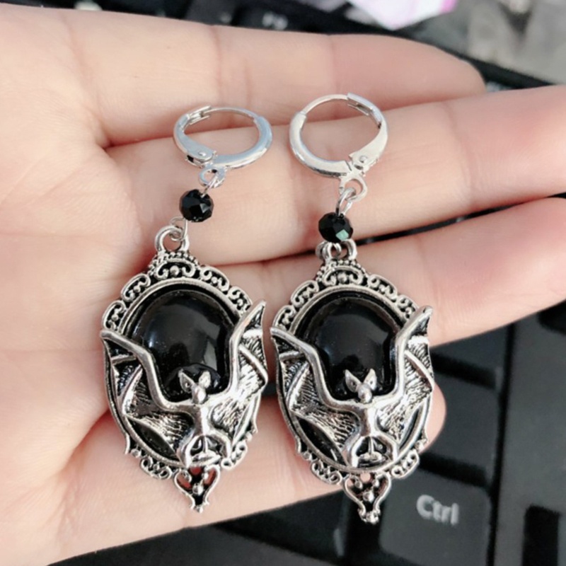 Bộ Trang Sức Khuyên Tai Và Nhẫn Hình Dơi Màu Bạc Phong Cách Gothic Cho Nam Và Nữ