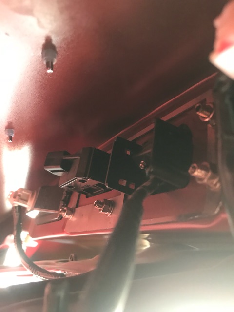 Ốp bảo vệ cam lùi Mazda 3