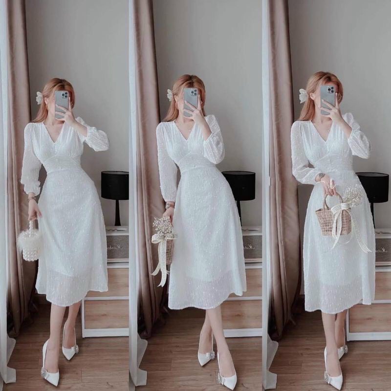 Đầm Tiểu Thư Dự Tiệc Cổ V Phối Nút AKARA HQ077 SML