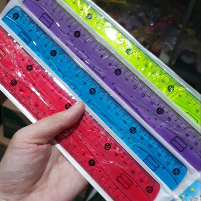 Thước kẻ dẻo dày dài 20 cm / 30 cm