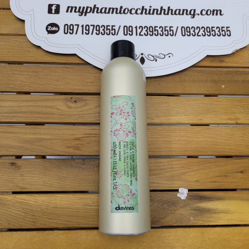 GÔM XỊT CỨNG DAVINES STRONG HAIRSPRAY 400ML