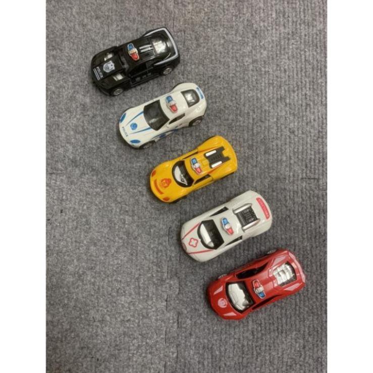 Set 5 Ô Tô Cảnh Sát Đồ Chơi Bằng Kim Loại