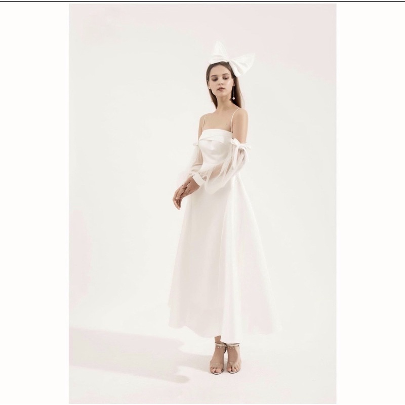 Đầm xoè rớt vai hai dây phối tay lưới có nơ tay chất lụa taffeta TRIPBLE T DRESS - size M/L - MS354V
