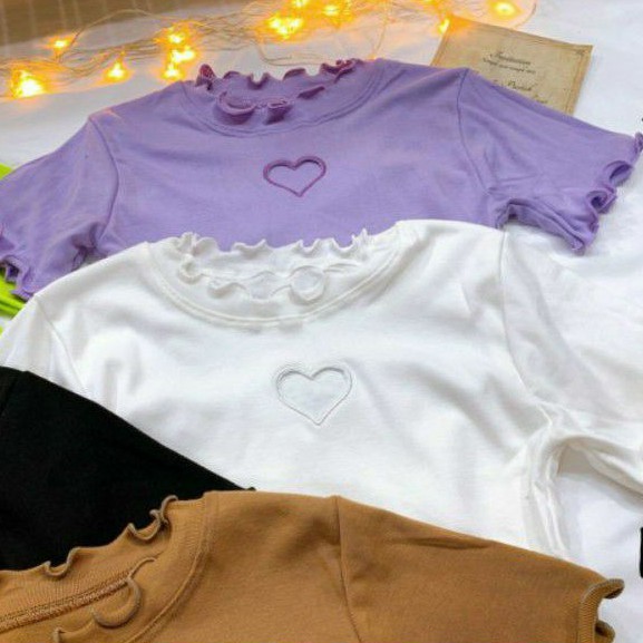 Áo croptop xoắn biên trái tim