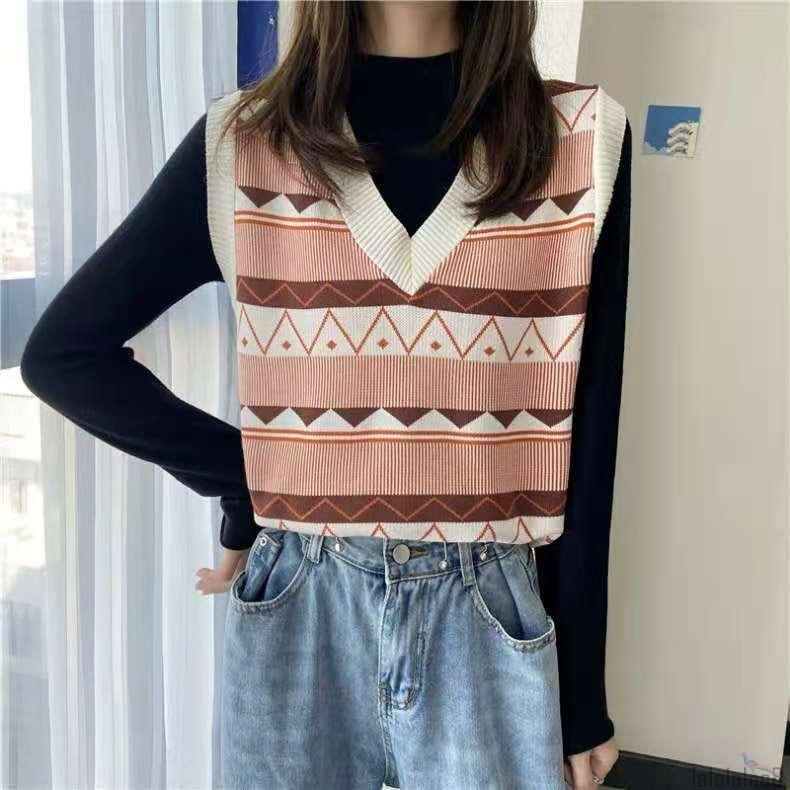 Áo Len Nữ Cộc Tay Cổ Chữ V Form Rộng Thời Trang Laa8 | BigBuy360 - bigbuy360.vn