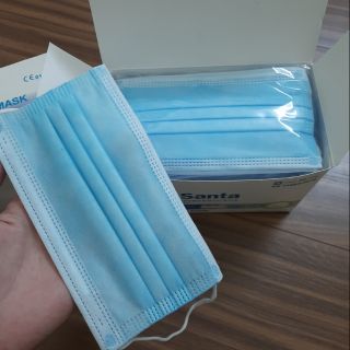 Hộp 50c khẩu trang y tế 4 lớp