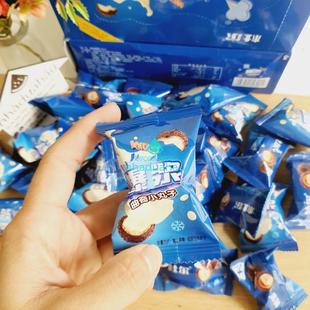 Lẻ một viên kẹo sô cô la chip đắng nhân phomai tan chảy Hongkong viên lớn y hình | BigBuy360 - bigbuy360.vn