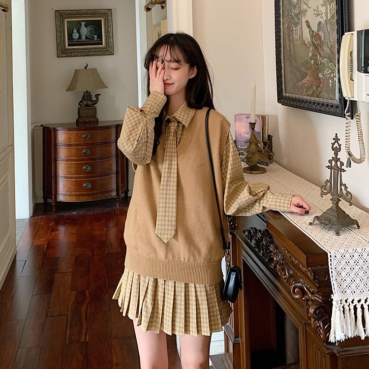 Xiaozhainv Đầm sơ mi tay dài họa tiết caro kèm áo khoác không tay cho nữ | BigBuy360 - bigbuy360.vn