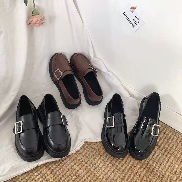 Giày ulzzang da mềm khuy vuông mã 917