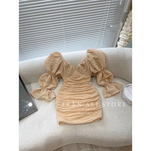 Đầm body nhún tay phồng