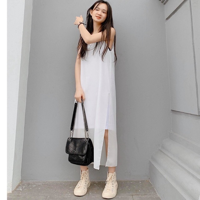 Đầm hai dây voan xẻ tà