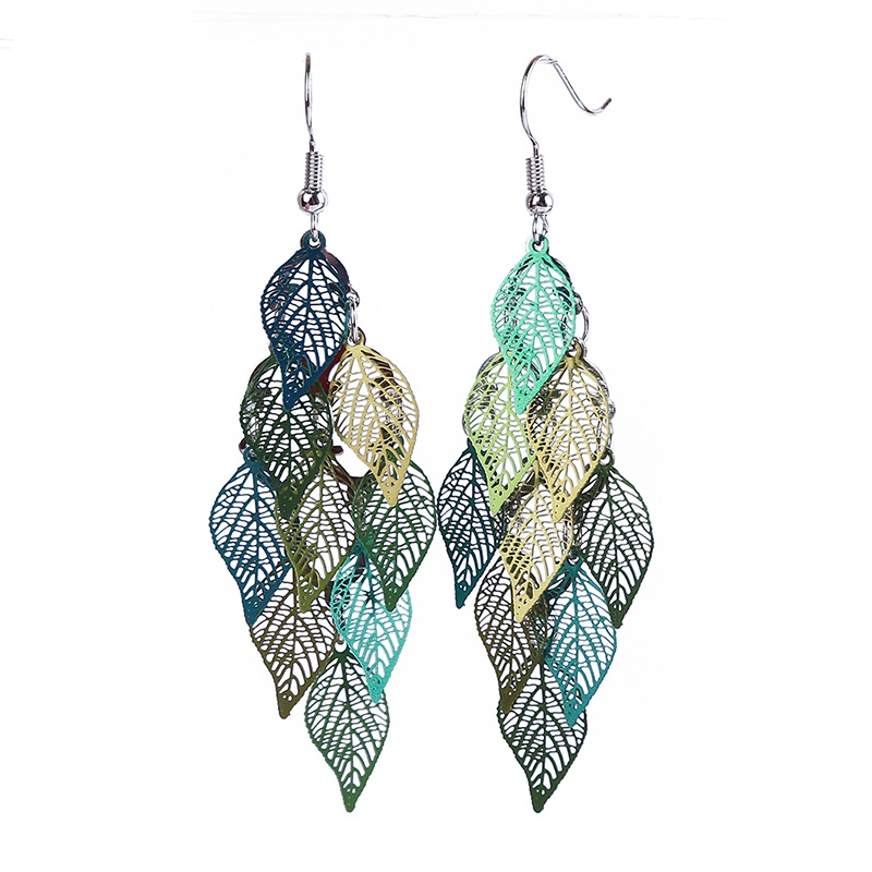 Bông tai dáng dài nhiều lớp phối tua rua phong cách boho