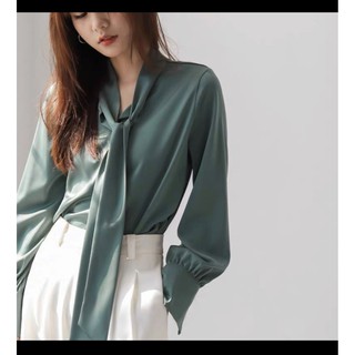 Áo sơ mi lụa cổ nơ tay bồng công sở