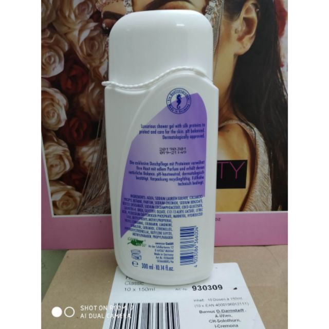 Sữa tắm cá ngựa nắp vuông đức 300ml