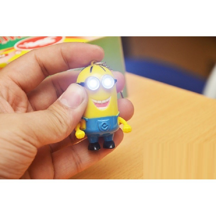 Móc khóa Minion kêu I love You có đèn led loại pro