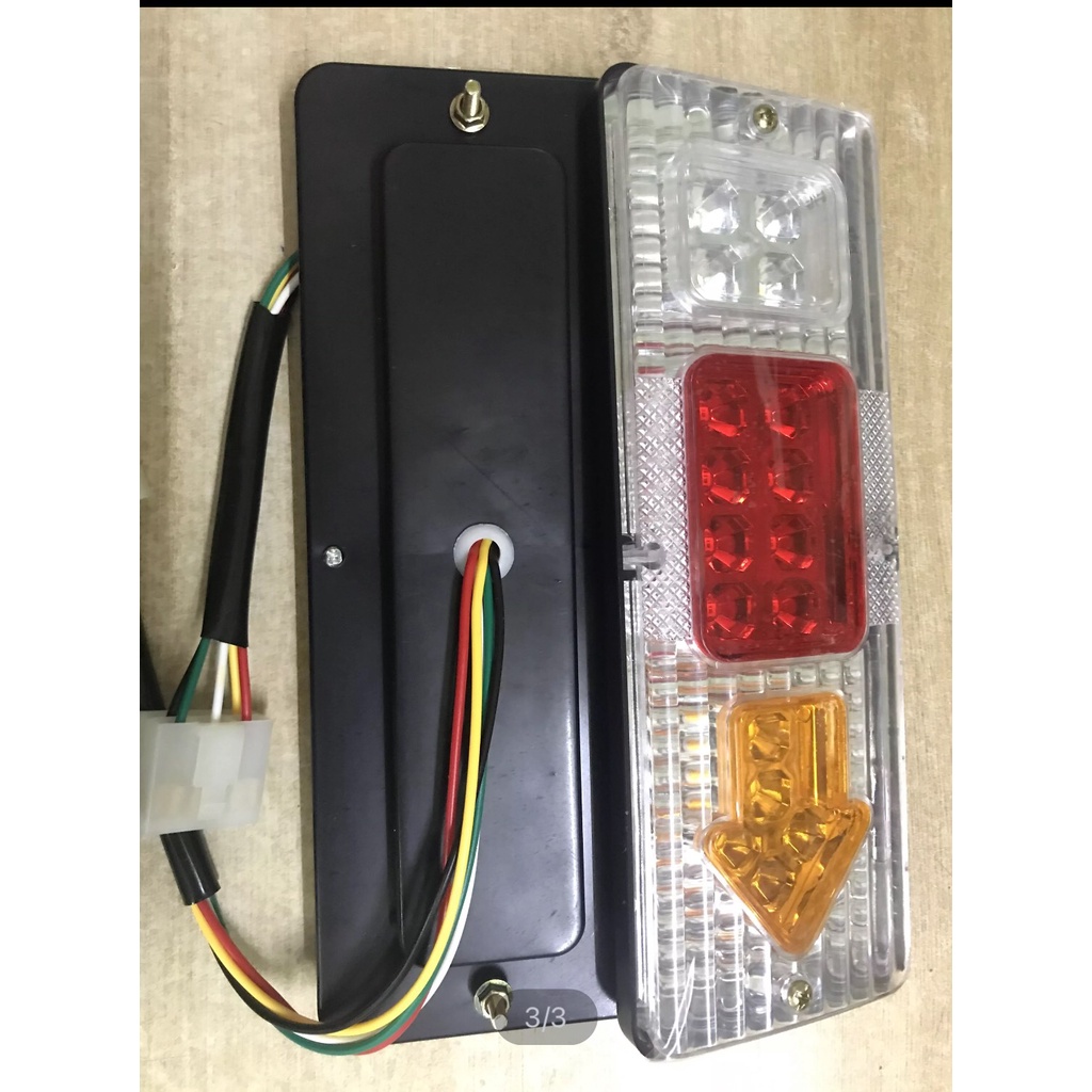 Đèn xi nhan sau bóng LED dài 23cm dành cho các dòng xe ba gác.