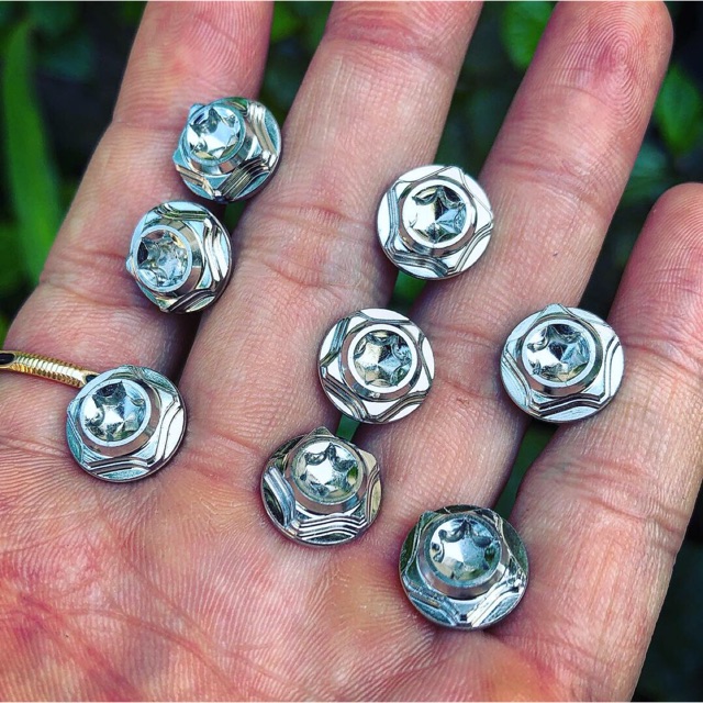 Ốc inox CNC - 6li15 (m6x15) - 6li2 (m6x20) - gắn dàn áo