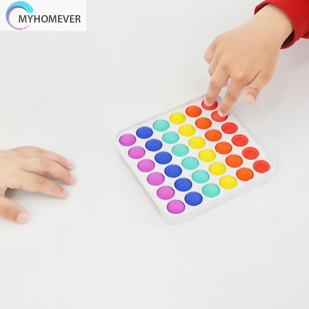 Đồ chơi bóp bong bóng màu cầu vồng tie dye giải tỏa căng thẳng cho người bệnh tự kỉ