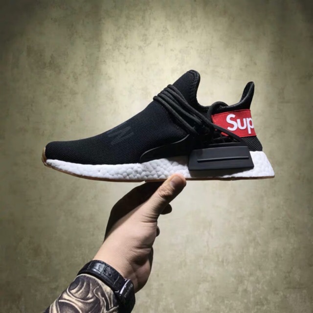 Giày thể thao Human Race