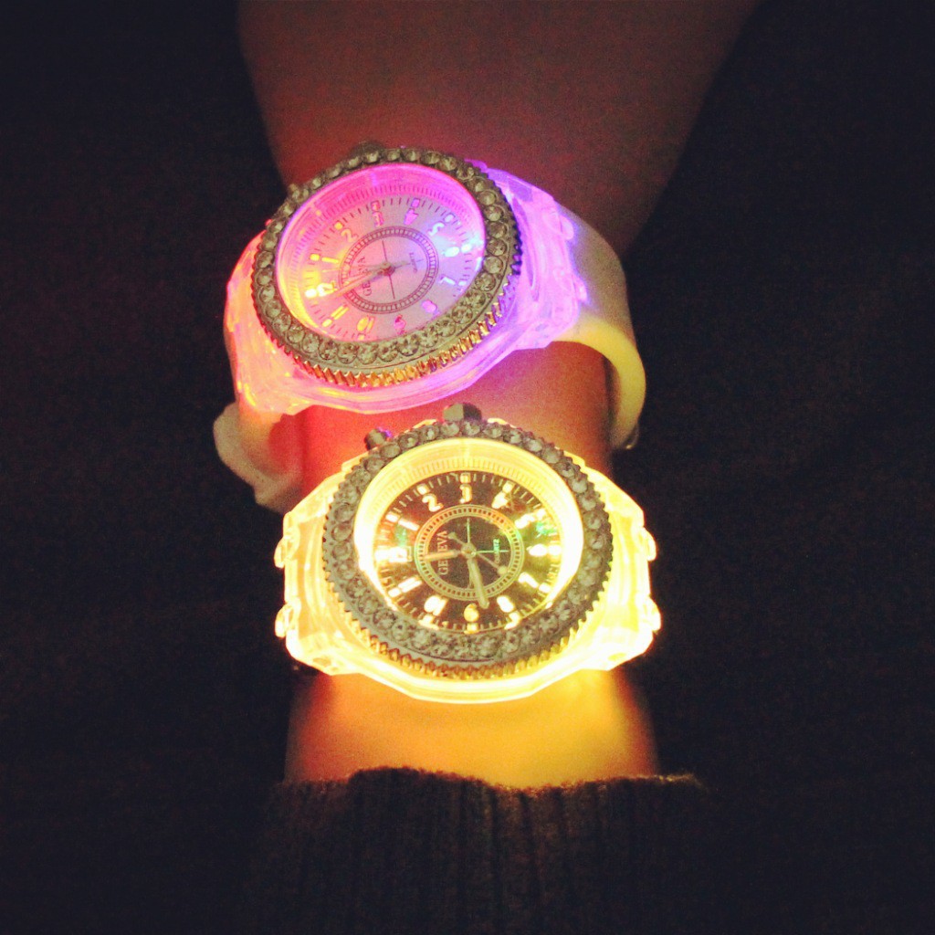 Đồng hồ thời trang nam/ nữ/ unisex Geneva có đèn nhấp nháy