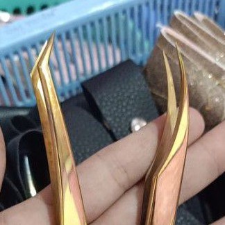 Nhíp clasic mạ vàng